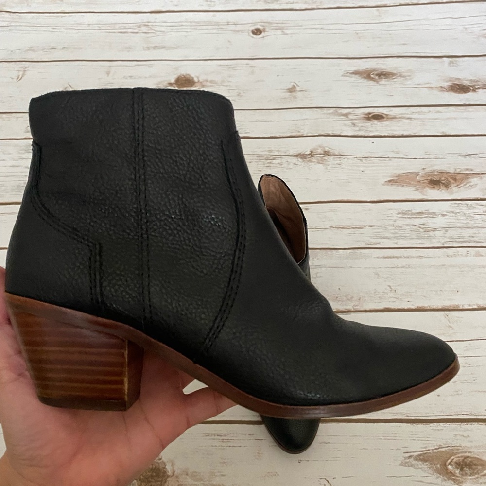 Madewell Western Boots in Black